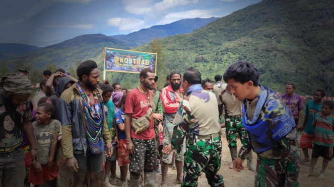 Peristiwa Langka Di Pedalaman Papua Saat Pasukan Tengkorak Peringati