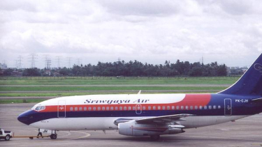 Pesawat Sriwijaya Air di bandara