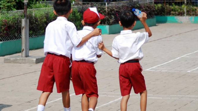 Anak-anak di Sekolah Dasar.