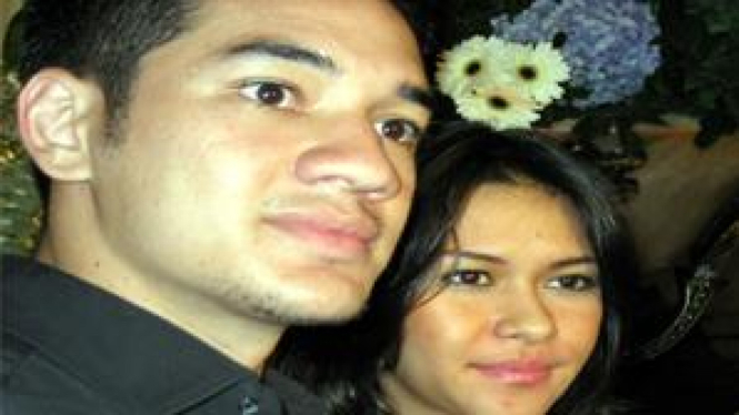 Andrew White & Nana Mirdad