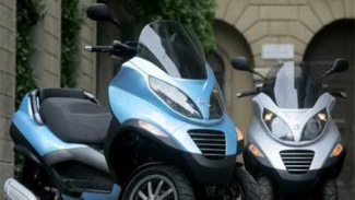 Skuter Roda Tiga Terbaru Piaggio Siap Sapa Indonesia