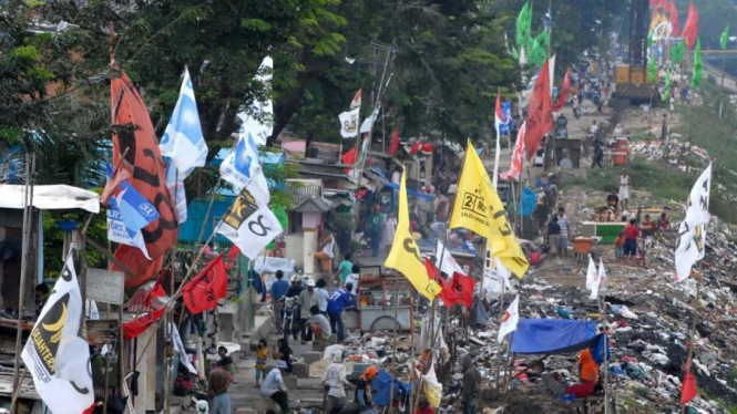 Ilustrasi bendera partai-partai politik beberapa waktu lalu.