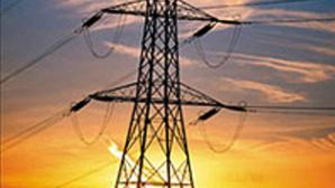 Menara SUTET Perusahaan Listrik Negara (PLN)
