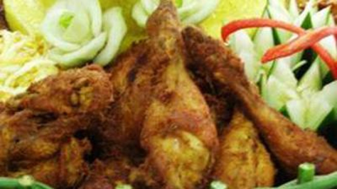Ayam Goreng Ungkep