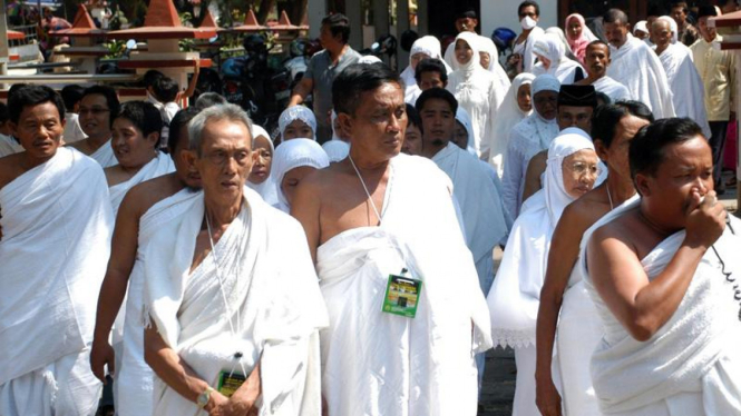 Jemaah calon haji saat melakukan manasik beberapa waktu silam. 