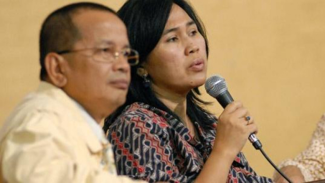 Politikus PDIP, Eva Kusuma Sundari (kanan).