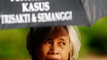 Aksi Diam Kamisan : Sumarsih
