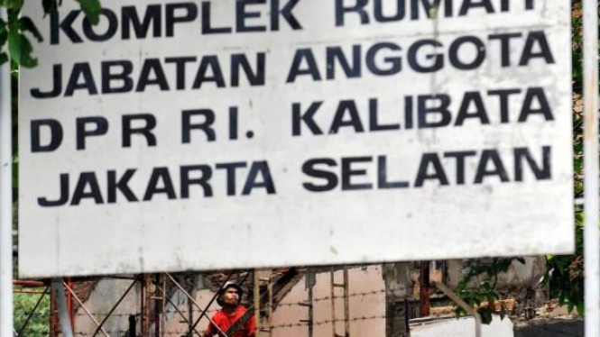 Renovasi rumah dinas anggota DPR di Kalibata. (ilustrasi)