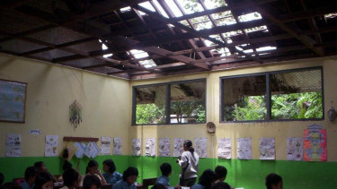 sekolah rusak