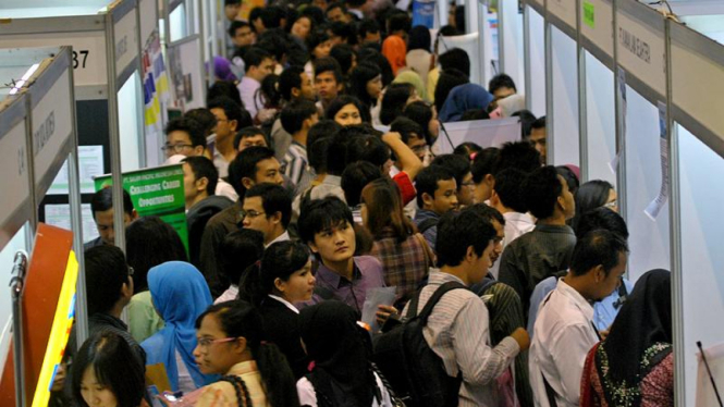 Padati Bursa Kerja