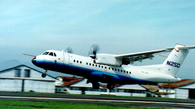 Pesawat N-250.