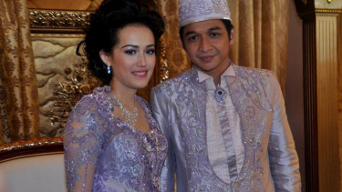 Pernikahan Pasha Ungu-Adelia Wilhelmina