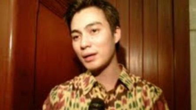 Baim Wong (Gestina Rachmawati)