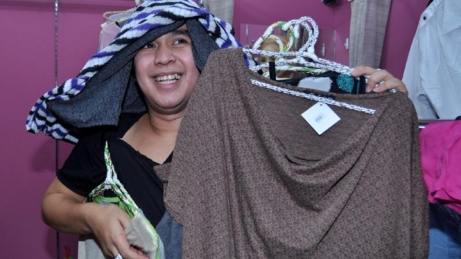 Peresmian Butik Olga Syahputra
