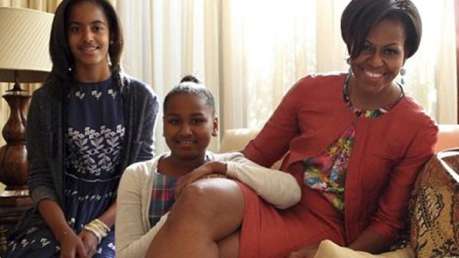Malia Obama saat bertemu Nelson Mandela