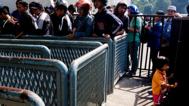 Antrian Tiket di GBK