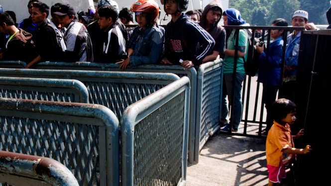 Antrian Tiket di GBK