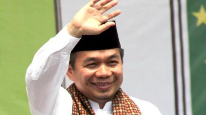 Jazuli Juwaini 