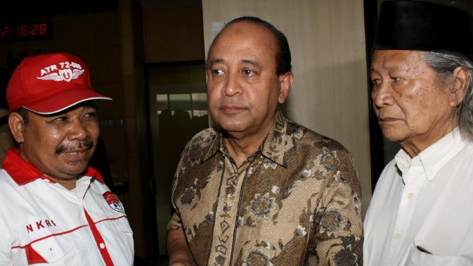 Fuad Bawazier Datangi KPK Ketika Anas Urbaningrum Diperiksa KPK