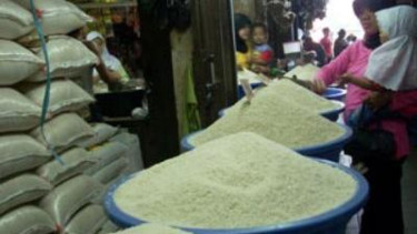 Penduduk Indonesia masih ketergantungan konsumsi beras