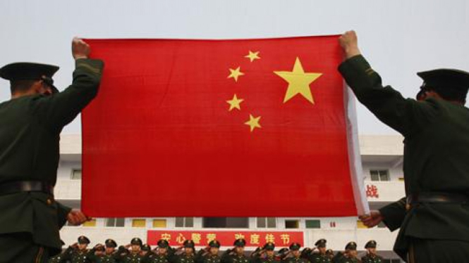 Pengibaran bendera China