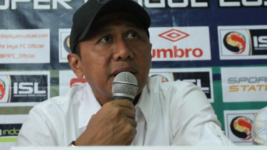 Rahmad Darmawan Resmi Latih Pelita Jaya