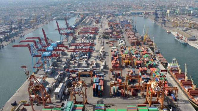 Pelabuhan Peti Kemas Pelindo II Tanjung Priok, Jakarta