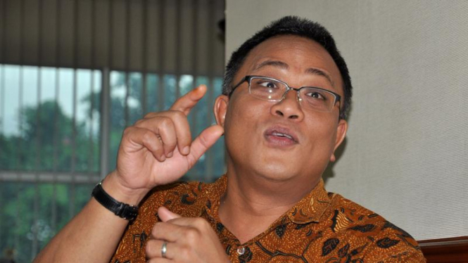 Ketua Umum KSPSI Jumhur Hidayat