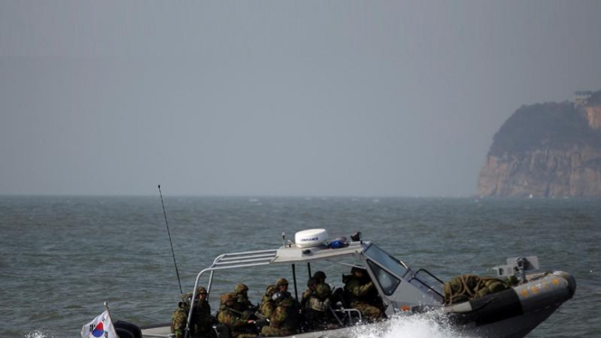 Militer Korsel saat latihan perang.