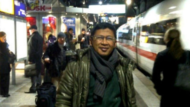 Pengasuh Pondok Pesantren Daarut Tauhiid KH. Abdullah Gymnastiar atau Aa Gym