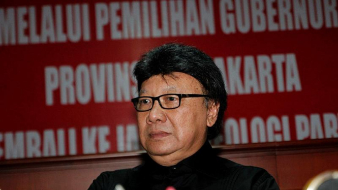  Tjahjo Kumolo