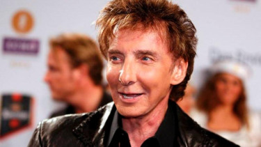 Barry Manilow