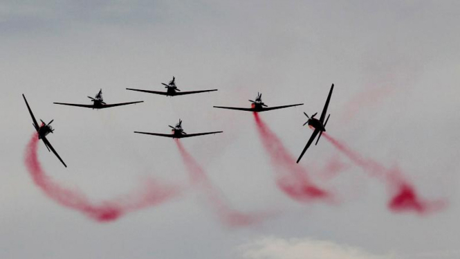 Gladi Bersih HUT TNI AU Ke-66 di Halim Perdanakusuma