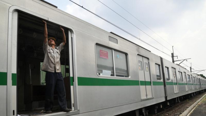 KRL dari Jepang