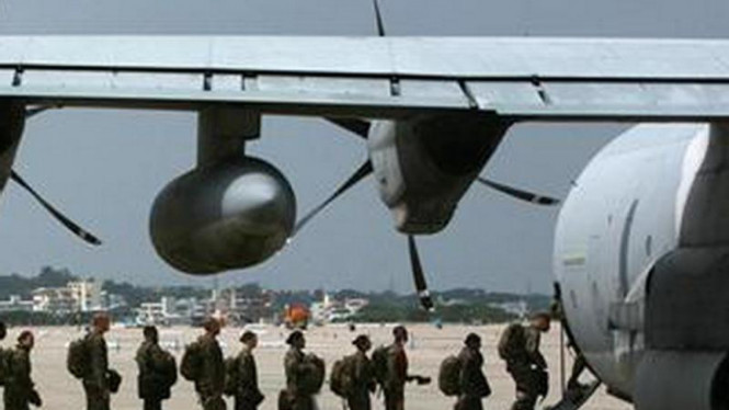 Pasukan AS di pangkalan militer Okinawa Jepang
