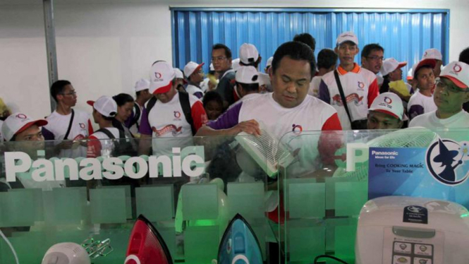 Jelang Hari Buruh Panasonic