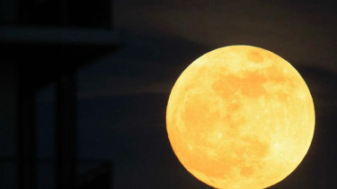 Supermoon