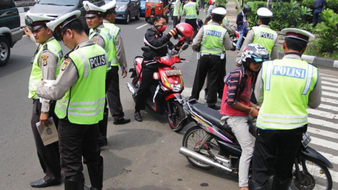 Razia Gabungan TNI-Polri