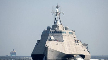 DDG 1000 kapal siluman perusak.