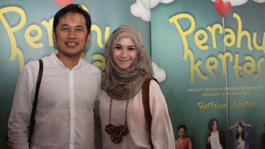  Hanung Bramantyo dan Zaskia Meca