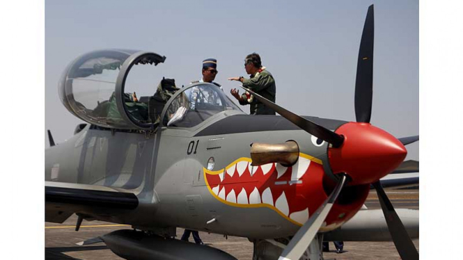 Pesawat Tempur Super Tucano Tiba di Jakarta