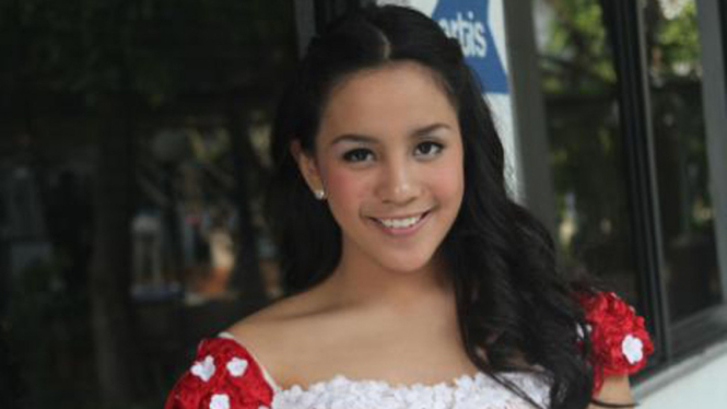 Angel Pieters, mantan bintang Idola Cilik.