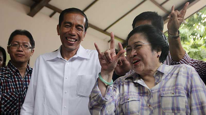Usai Mencoblos, Mega dan Jokowi Gelar Jumpa Pers
