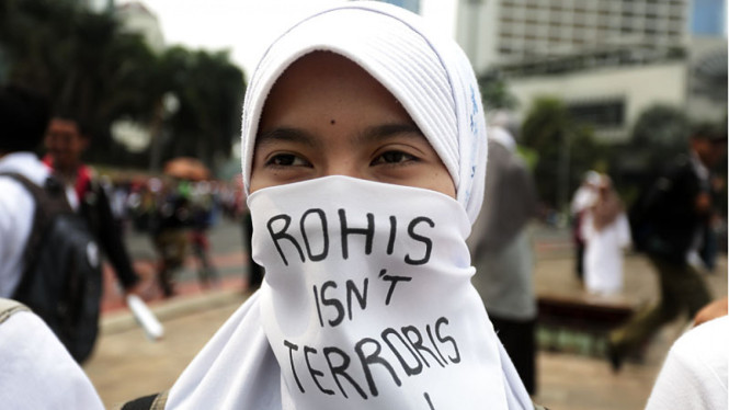Demo Rohis di Bundaran HI