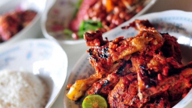 Ayam Taliwang, Lombok.