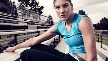 Kiper timnas AS wanita, Hope Solo.