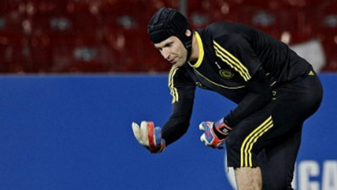 Kiper Chelsea, Petr Cech.