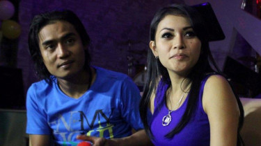 Charly dan Regina