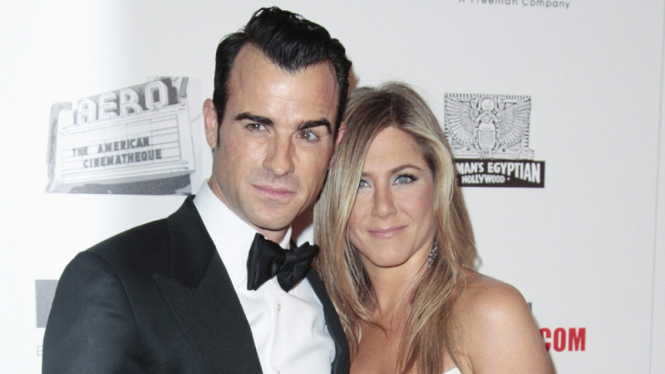 Justin Theroux dan Jennifer Aniston