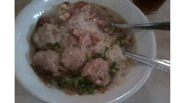 Ilustrasi bakso.
